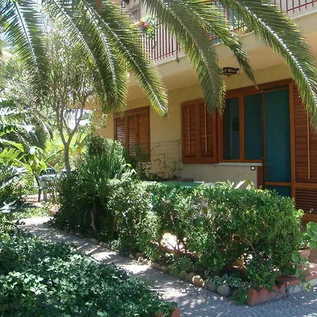 In Sea Horizon Escape Guest house